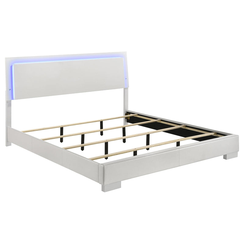 Felicity 5-piece Eastern King Bedroom Set White High Gloss - 203500KE-S5