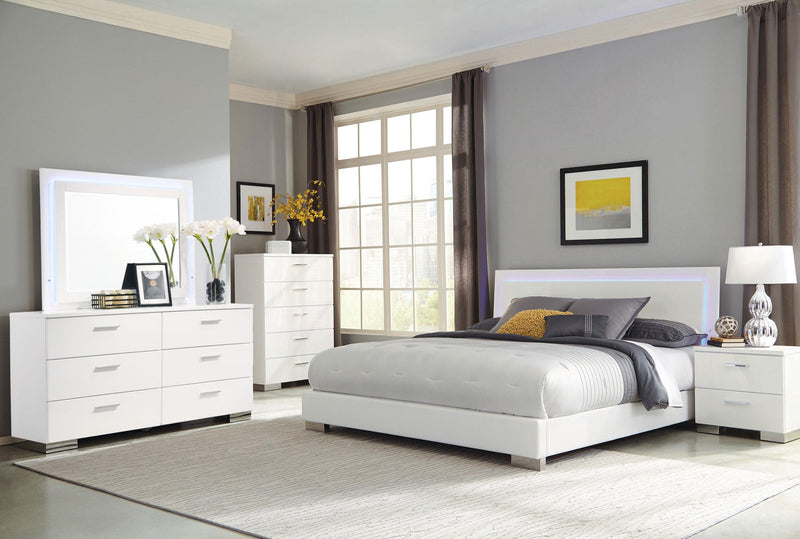 Felicity 5-piece Queen Bedroom Set White High Gloss - 203500Q-S5L