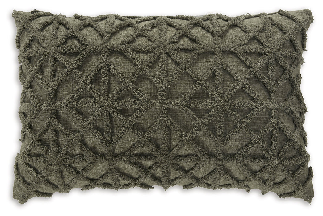 Finnbrook Pillow - A1000481P