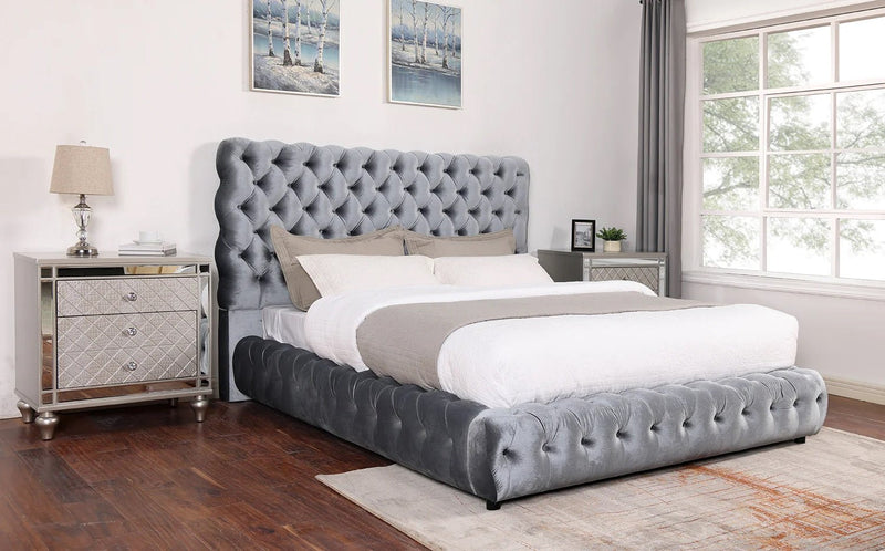 Flory Gray King Upholstered Platform Bed - Lara FurnitureKing Bed