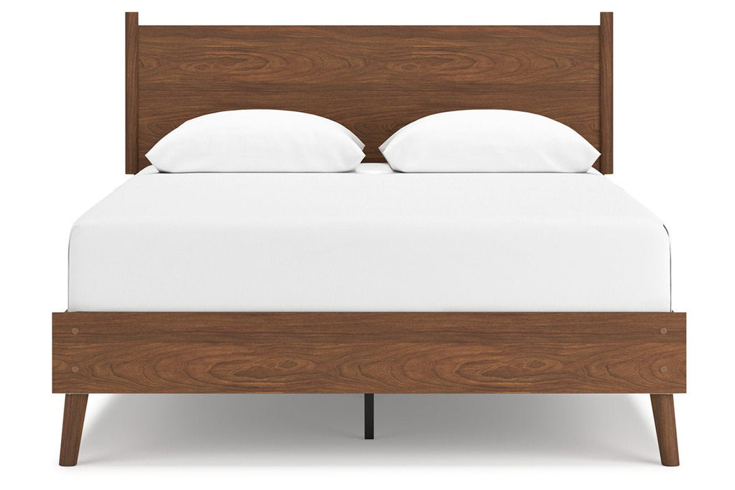 Fordmont Cognac Queen Panel Bed - Gate FurnitureQueen Bed