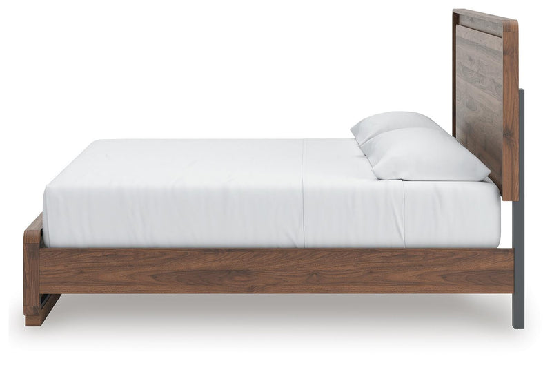 Fortlorn King Panel Bed, Dresser and 2 Nightstands - PCB386B13