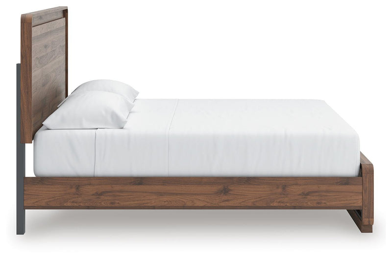 Fortlorn King Panel Bed, Dresser, Mirror and Chest - B386B15