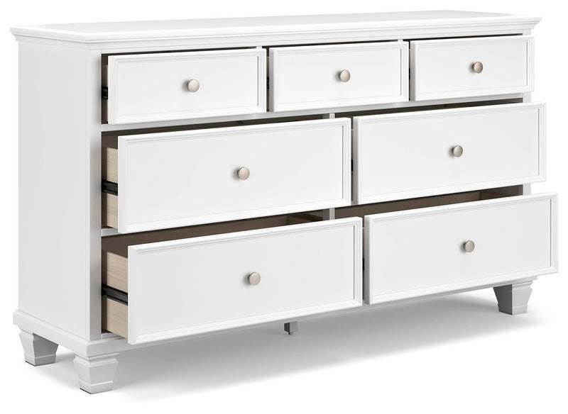 Fortman Twin Panel Storage Bed, Dresser and Nightstand in White - PKG023788