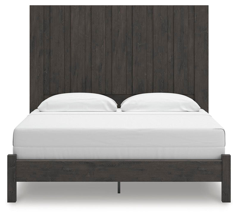 Fraluna King Panel Bed, Dresser and Nightstand in Charcoal - PKG021669
