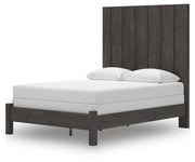 Fraluna Queen Panel Bed and Dresser in Charcoal - PKG021660
