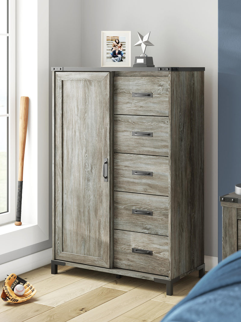 Frandern Gray Dressing Chest - B4480-48