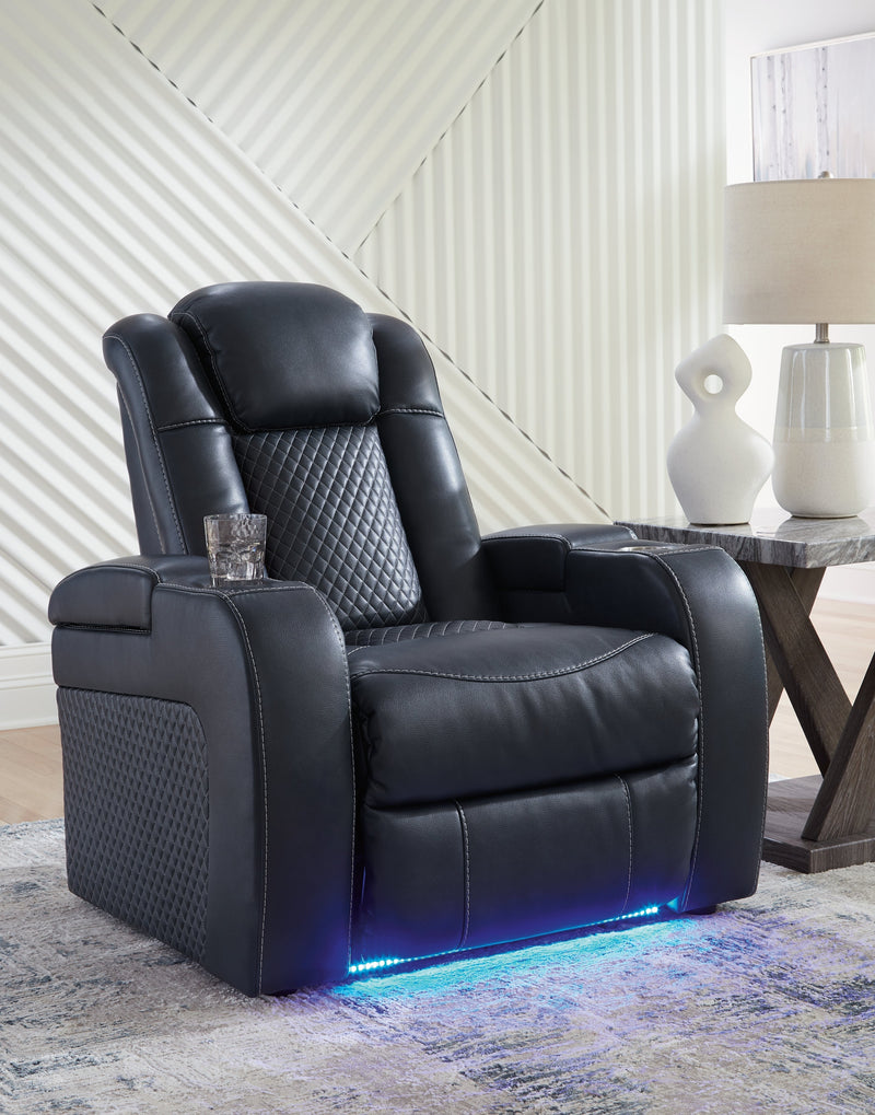 Fyne-Dyme Sapphire Power Recliner - 3660313