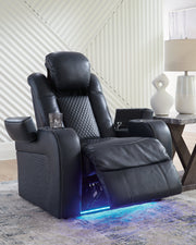 Fyne-Dyme Sapphire Power Recliner - 3660313