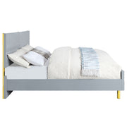 Gaines EK Bed - BD01039EK