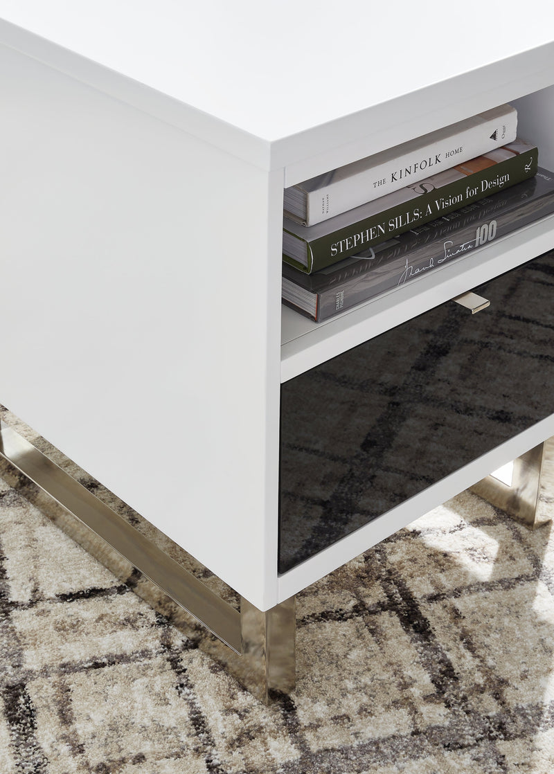 Gardoni White/Black Chairside End Table - T756-7