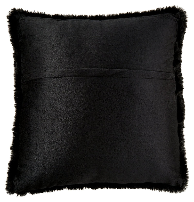 Gariland Pillow (Set of 4) - Lara FurniturePillow