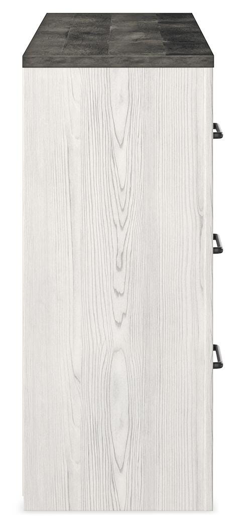 Gerridan Queen Panel Bed, Dresser and 2 Nightstands - B1190B38