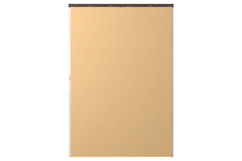 Gerridan White/Gray Chest of Drawers - Lara FurnitureChest