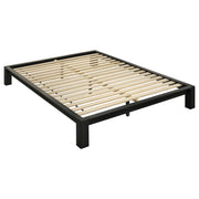 Gislen Queen Easy Assembly Wood Platform Bed Black - 316028BLKQ