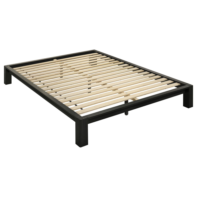 Gislen Queen Easy Assembly Wood Platform Bed Black - 316028BLKQ