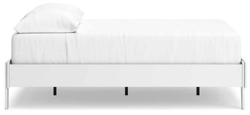 Hallityn Full Platform Bed with Dresser, Chest and 2 Nightstands in White - PKG019024