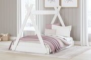 Hallityn Full Tent Bed with Dresser and Nightstand in White - PKG018825