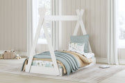 Hallityn Twin Tent Bed with Dresser and Chest in White - PKG018822