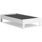 Hallityn White Youth Platform Bedroom Set from Ashley - Lara Furniture