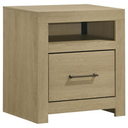 Hendricks 4-piece Queen Bedroom Set Light Oak - 222651Q-S4