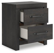 Hollivern Queen Panel Bed, Dresser and Nightstand in Dark Gray - PKG021613