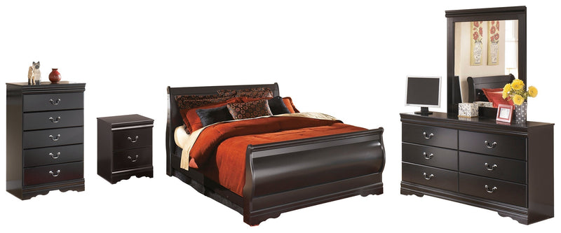 Huey Vineyard Queen Sleigh Bed with Mirrored Dresser, Chest and Nightstand in Black from Ashley - Lara Furniture
