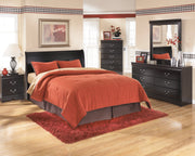 Huey Vineyard Queen Sleigh Headboard Bed with Mirrored Dresser, Chest and Nightstand in Black from Ashley - Lara Furniture