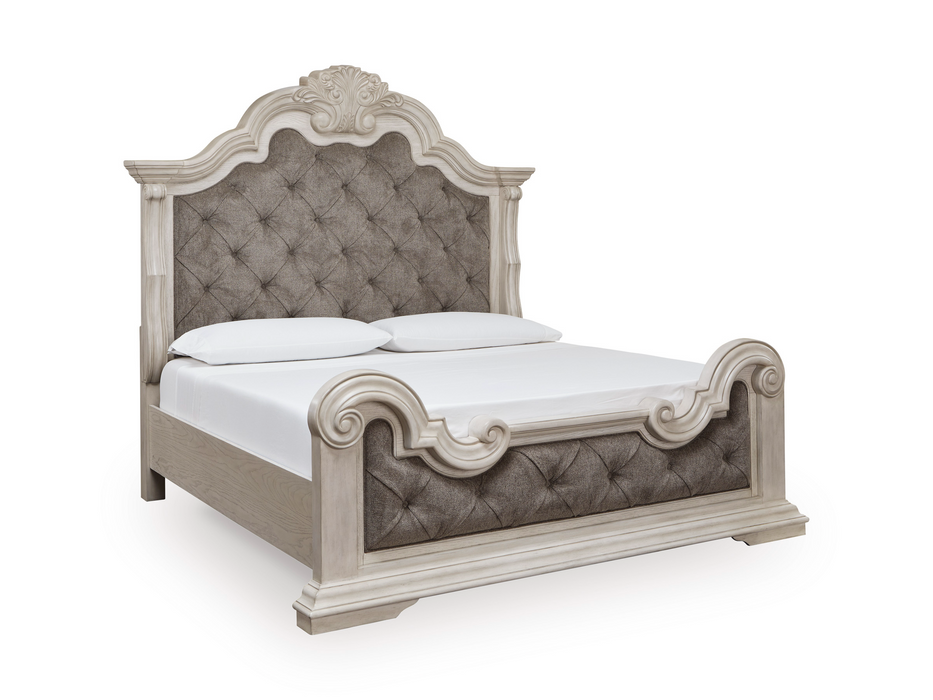 Bruchandi Upholstered Panel Bedroom Set
