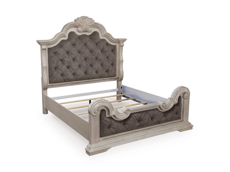 Bruchandi Upholstered Panel Bedroom Set