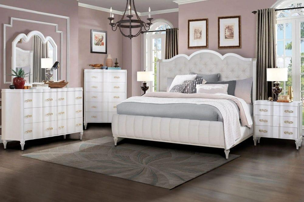 Leydi White Upholstered Bedroom Set