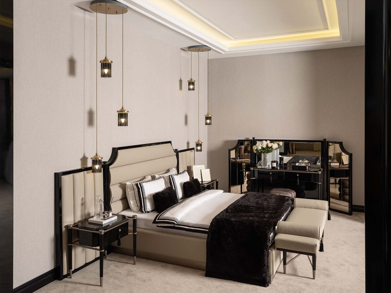 Istanbul Bedroom (Queen Frame With Headboard & Dresser With Mirror & Ottoman & 2 Nightstand & Bench) - 200-GAB-IST-QBED-SET