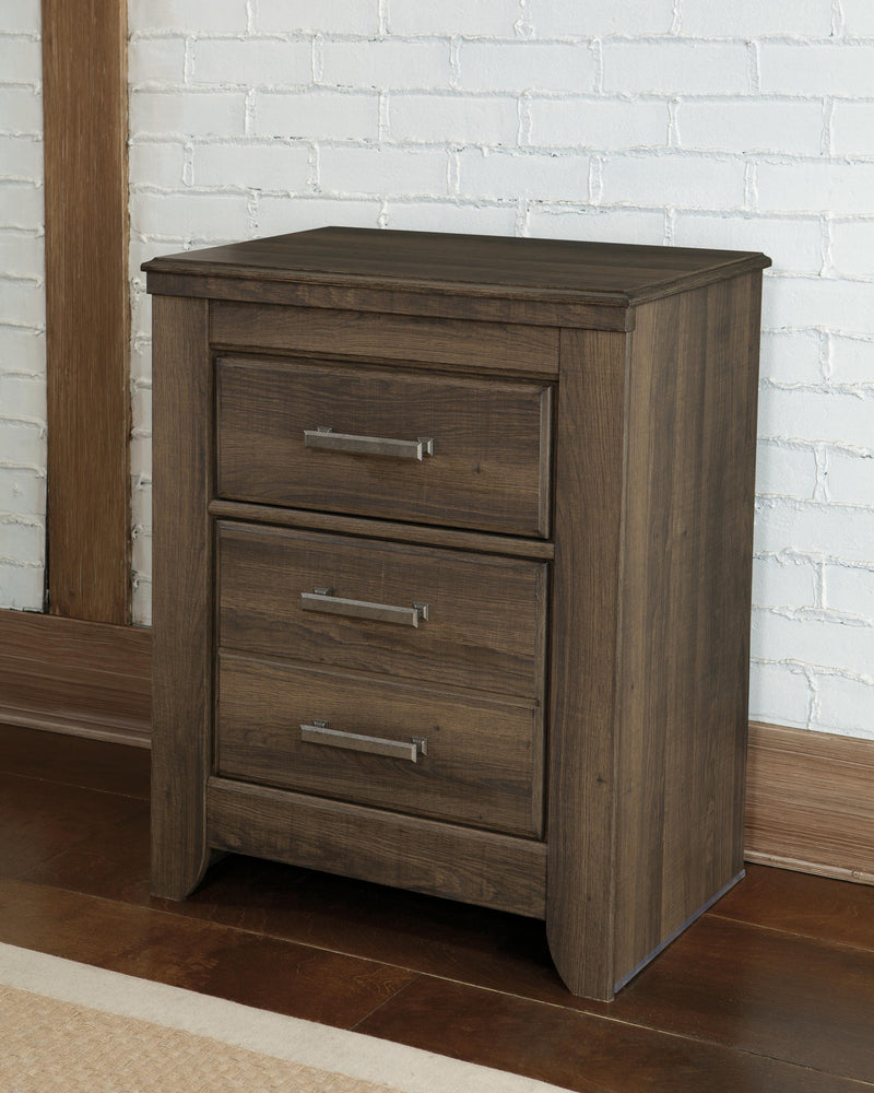 Juararo Dark Brown Queen Poster Bed and 2 Nightstands - B251B38