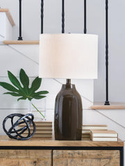 Jyler Brown Table Lamp - L100904