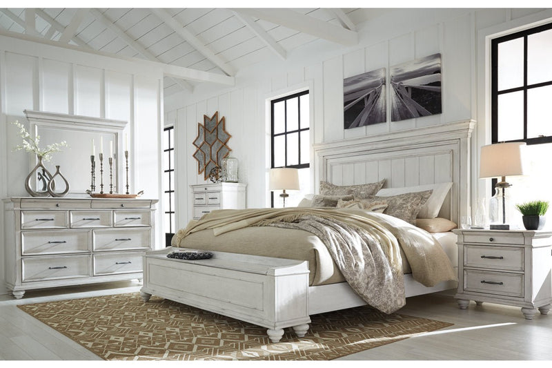 Kanwyn Whitewash King Panel Bed with Storage Bench - Lara FurnitureKing Bed