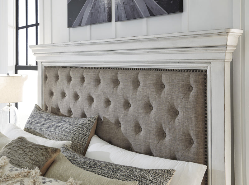 Kanwyn Whitewash King Upholstered Panel Bed - Gate FurnitureKing Bed