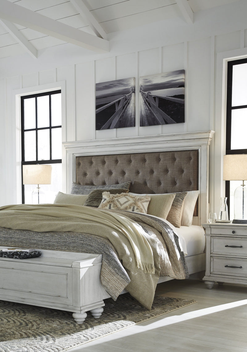 Kanwyn Whitewash King Upholstered Storage Bed - Lara FurnitureKing Bed