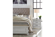 Kanwyn Whitewash Queen Panel Upholstered Bed - Lara FurnitureQueen Bed