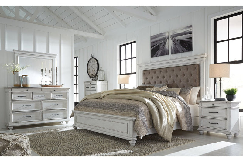 Kanwyn Whitewash Queen Panel Upholstered Bed - Lara FurnitureQueen Bed