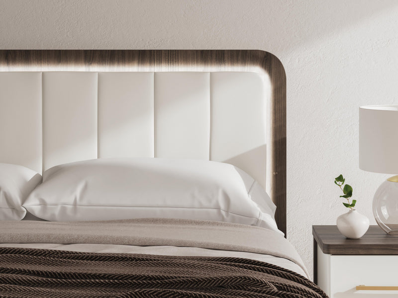 Kendanport King Platform Bed, Dresser, Mirror and Nightstand - PCB1108B12