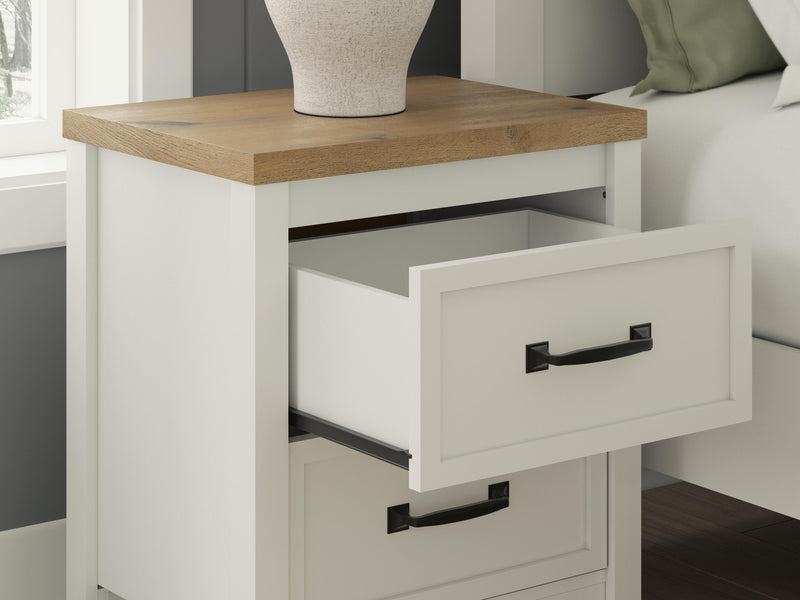 Kerisden White/Brown Nightstand - EB1480-292