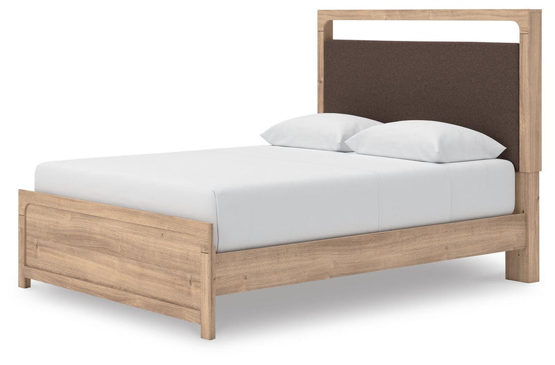 Kinlanni Tan Queen Upholstered Platform Bed - PCB1360B10