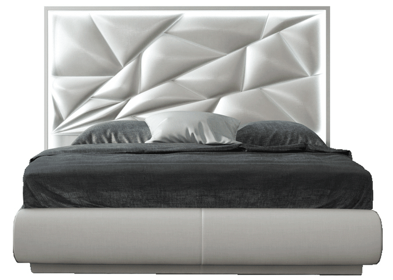 Kiu QS Bed w/Light - i22343