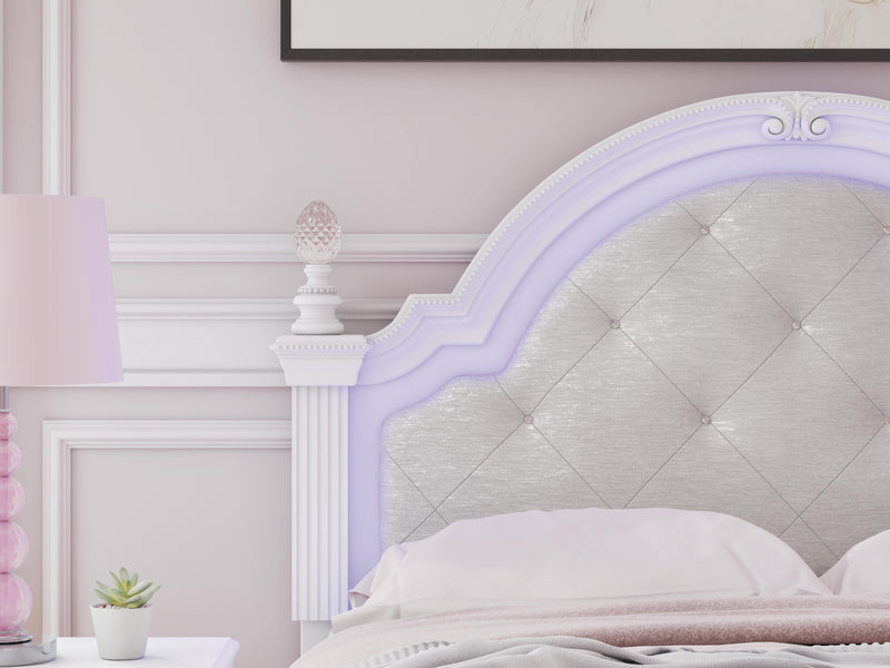 Kozlani Full Upholstered Panel Bed, Dresser, Mirror and Nightstand in White - PKG023802