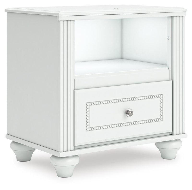 Kozlani White Nightstand - PCB1819-91