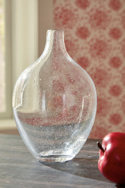 Kurthorne Clear Vase - A2900027