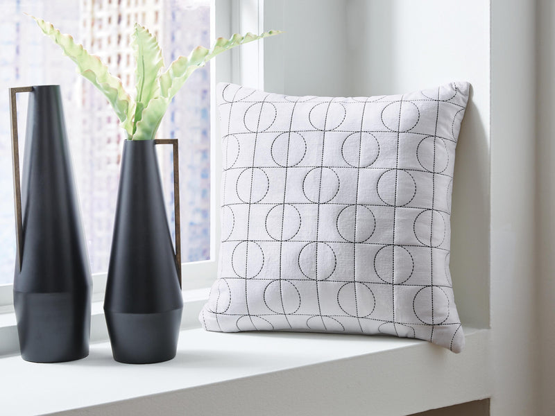Kydner White/Black Pillow - A1001107P