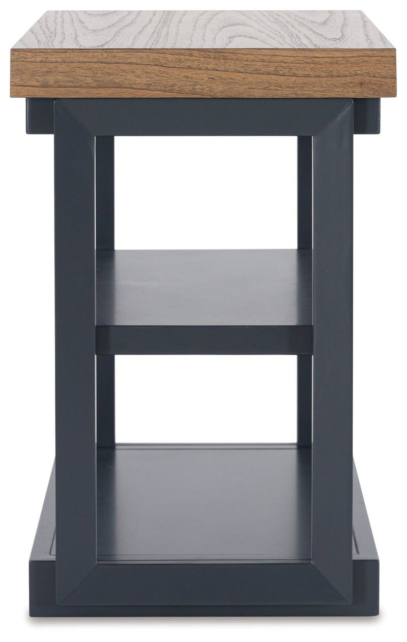 Landocken Table (Set of 3) - Lara FurnitureOccasional Table Set