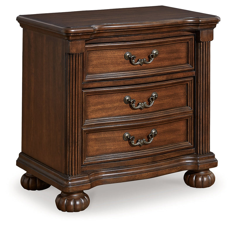 Lavinton Queen Poster Bed with Dresser and 2 Nightstands in Brown from Ashley - Lara Furniture