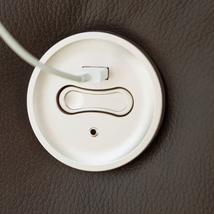 Leesworth Power Reclining Loveseat - Gate FurniturePower Reclining Loveseat